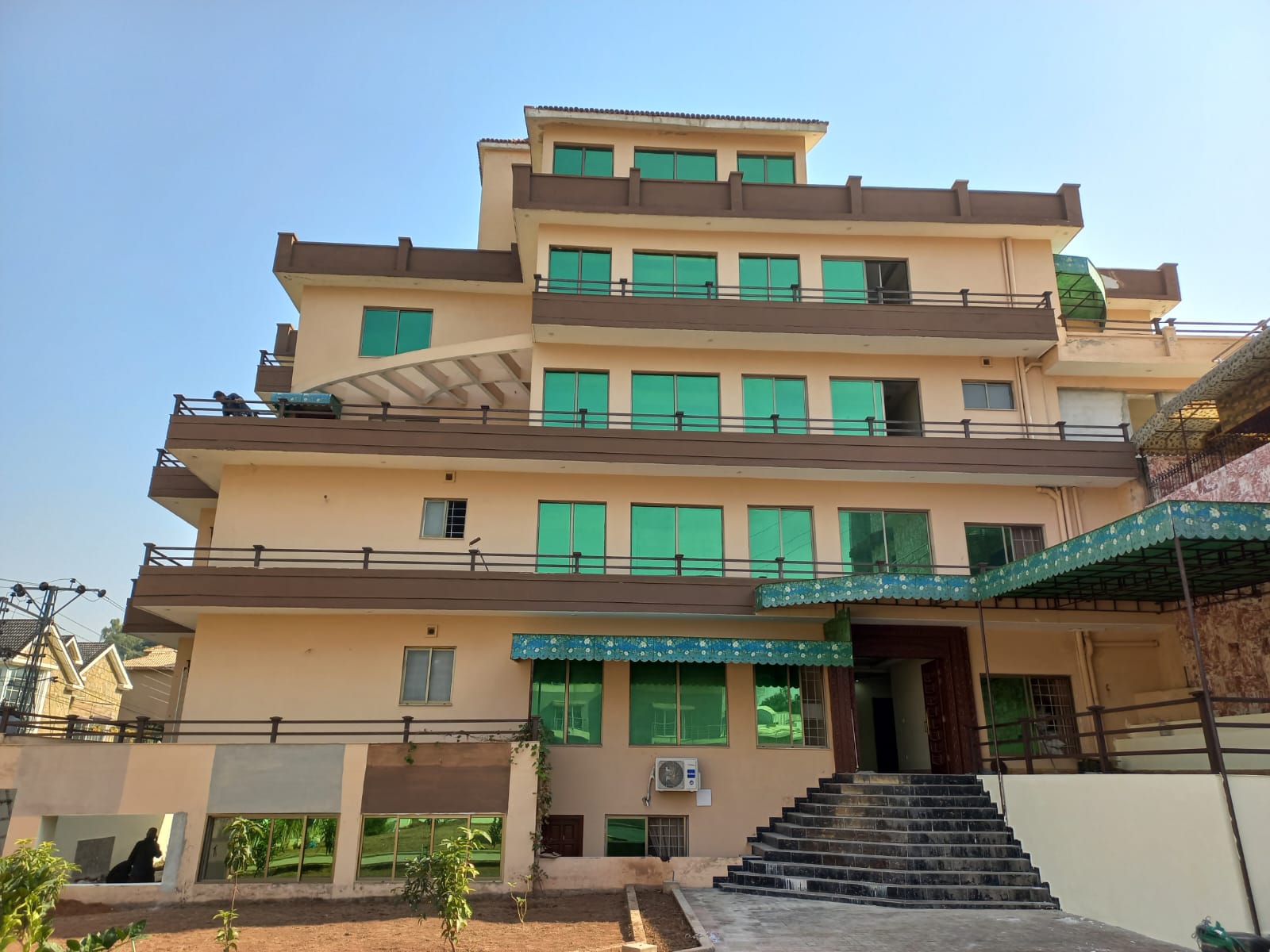 Finding the Best Rehab Center in Rawalpindi: A Guide to Proximity and Quality Care: IRCL Building Photo